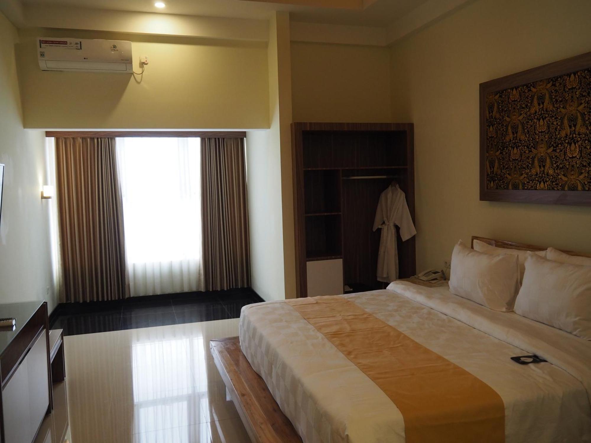 Luminor Hotel Banyuwangi By Wh Exteriér fotografie
