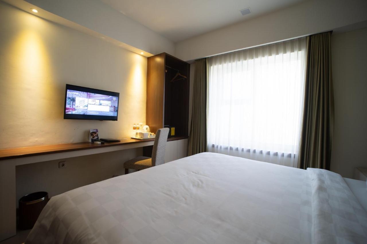 Luminor Hotel Banyuwangi By Wh Exteriér fotografie